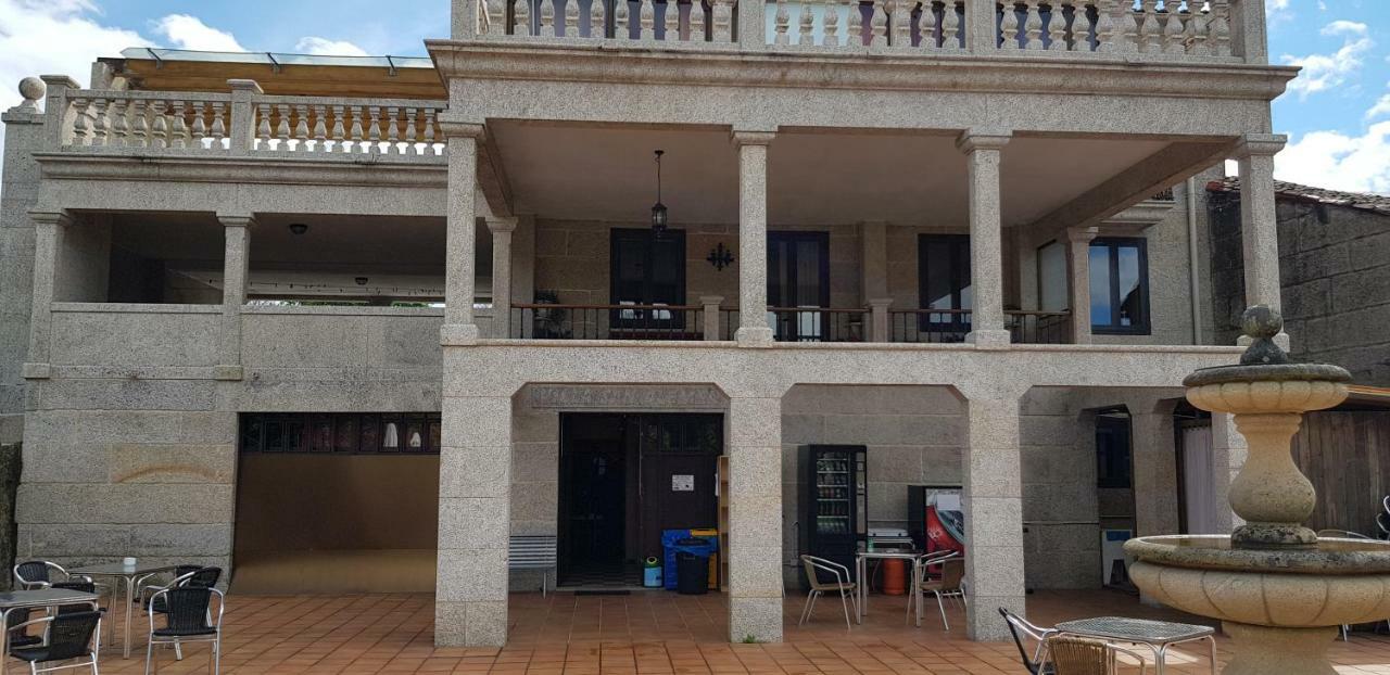 Albergue Villa San Clemente Tui Exterior foto